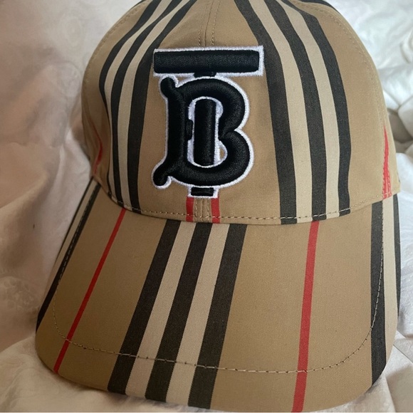 Burberry TB Monogram Vintage Check Baseball Cap with snap - Picture 3 of 5